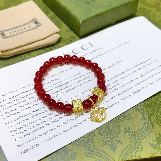 Gucci Red Gold Beaded Square Charms Bracelet 4