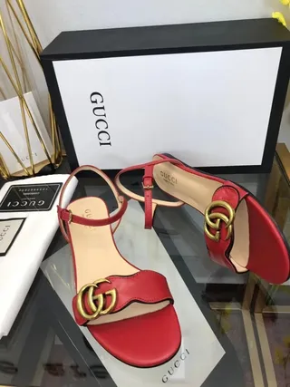 Gucci Red Gold Leather Thin Ankle Strap Gladiator Sandals 2