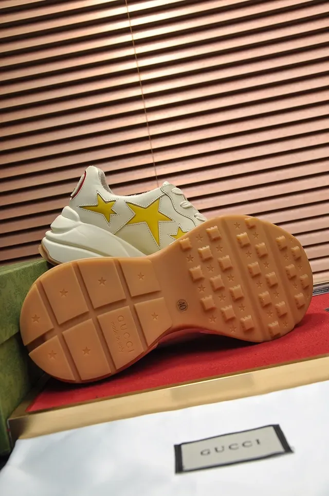 Gucci Rhyton Beige Yellow Chunky Platform Sole Leather Upper Lifestyle Sneakers 3