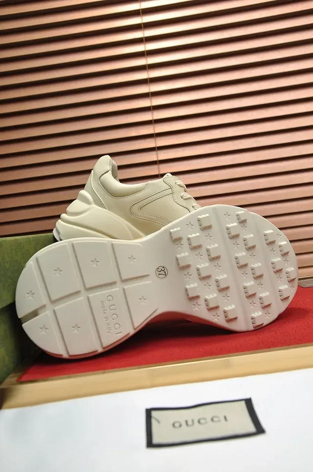 Gucci Rhyton Multicolor Logo Chunky Sneaker 2