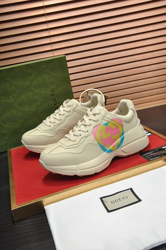 Gucci Rhyton Multicolor Logo Chunky Sneaker 4