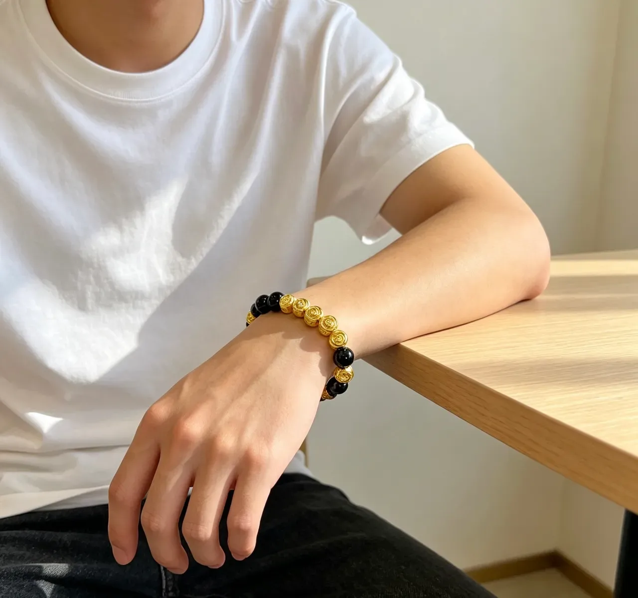Gucci Rose Motif Black Gold Beads Polished Bracelet 4