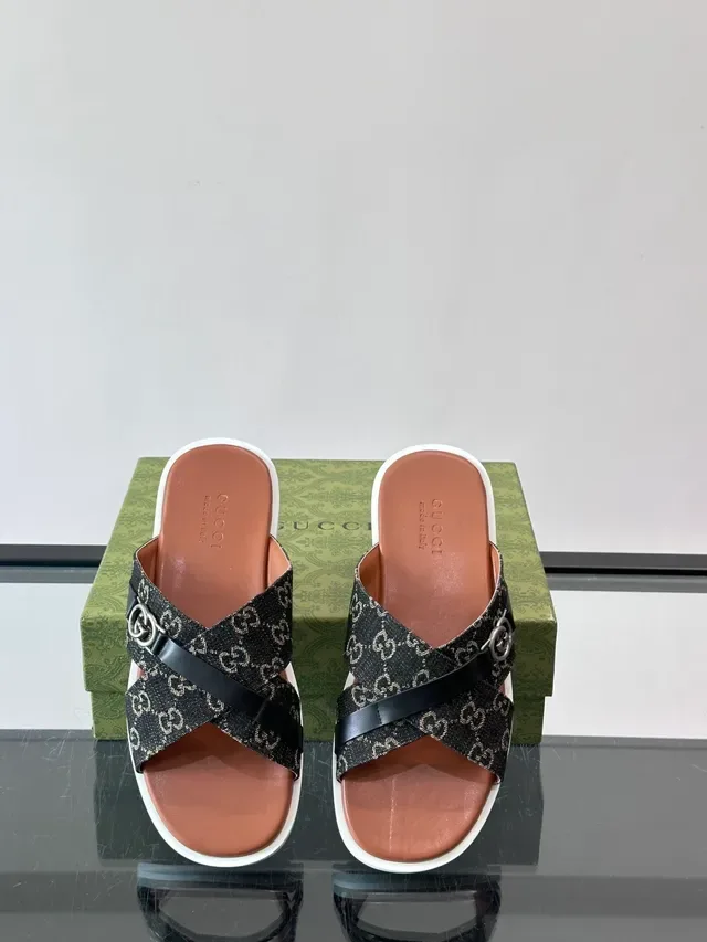 sandales casuales Gucci Screener GG Monogram toile bride croisée 2