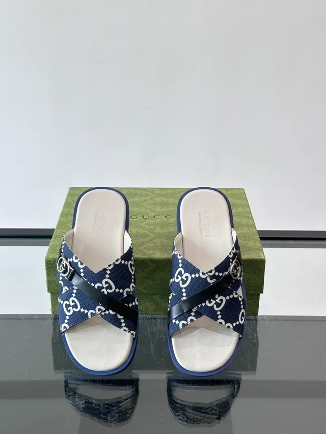 sandales casuales Gucci Screener GG Monogram toile bride croisée 3