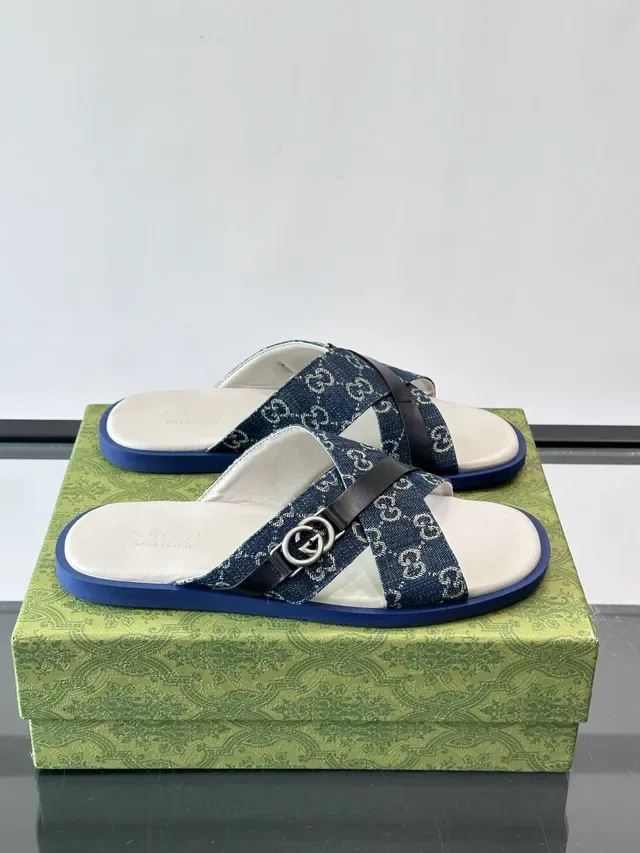sandales casuales Gucci Screener GG Monogram toile bride croisée 6
