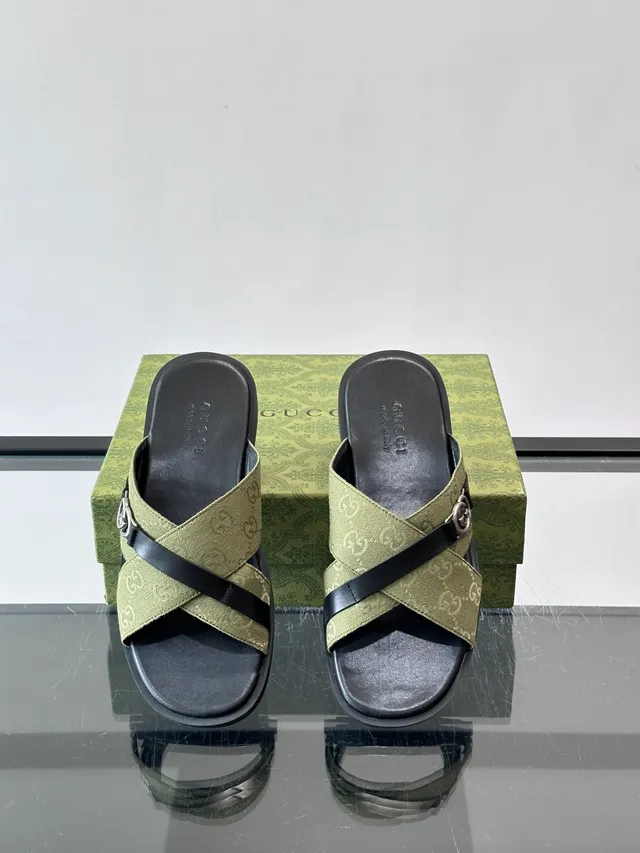 Gucci Screener GG Monogram Sandales à brides croisées glissantes casuales 5