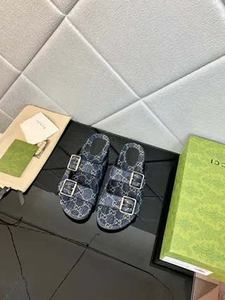 Gucci Screener GG Monogram Denim Azul Sandálias Casual 3