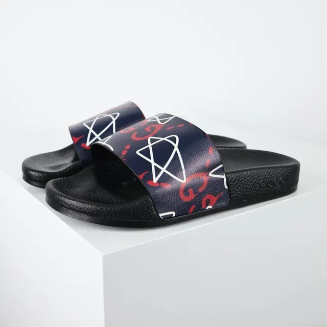 Gucci Screener Chaussons Navy Red White Graffiti Print 2