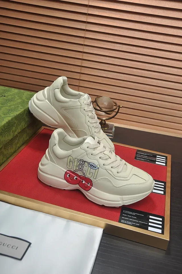 Gucci Screener Off-White Cherry Embroidered Lifestyle Sneakers 8