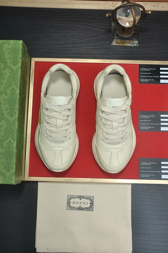 Gucci Screener Off-White Flame Graphic Lifestyle Sneakers 5