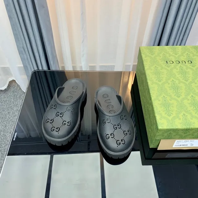 Gucci Screener Perforated GG Gray Slippers 2