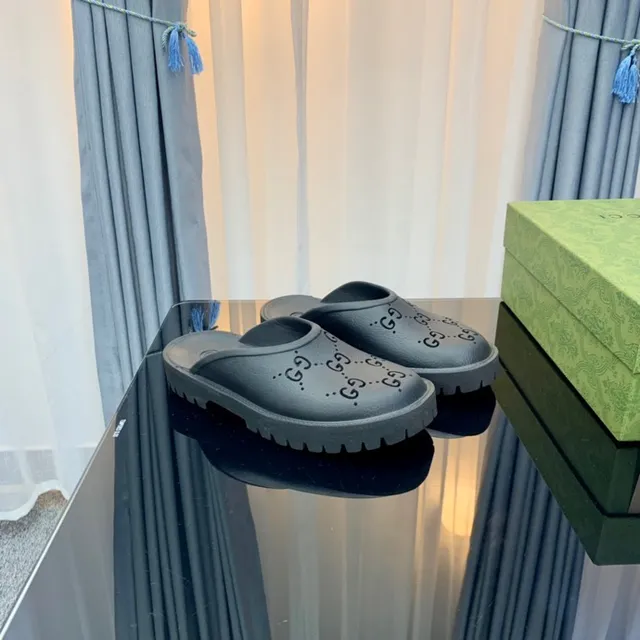 Gucci Screener Perforated GG Gray Slippers 7
