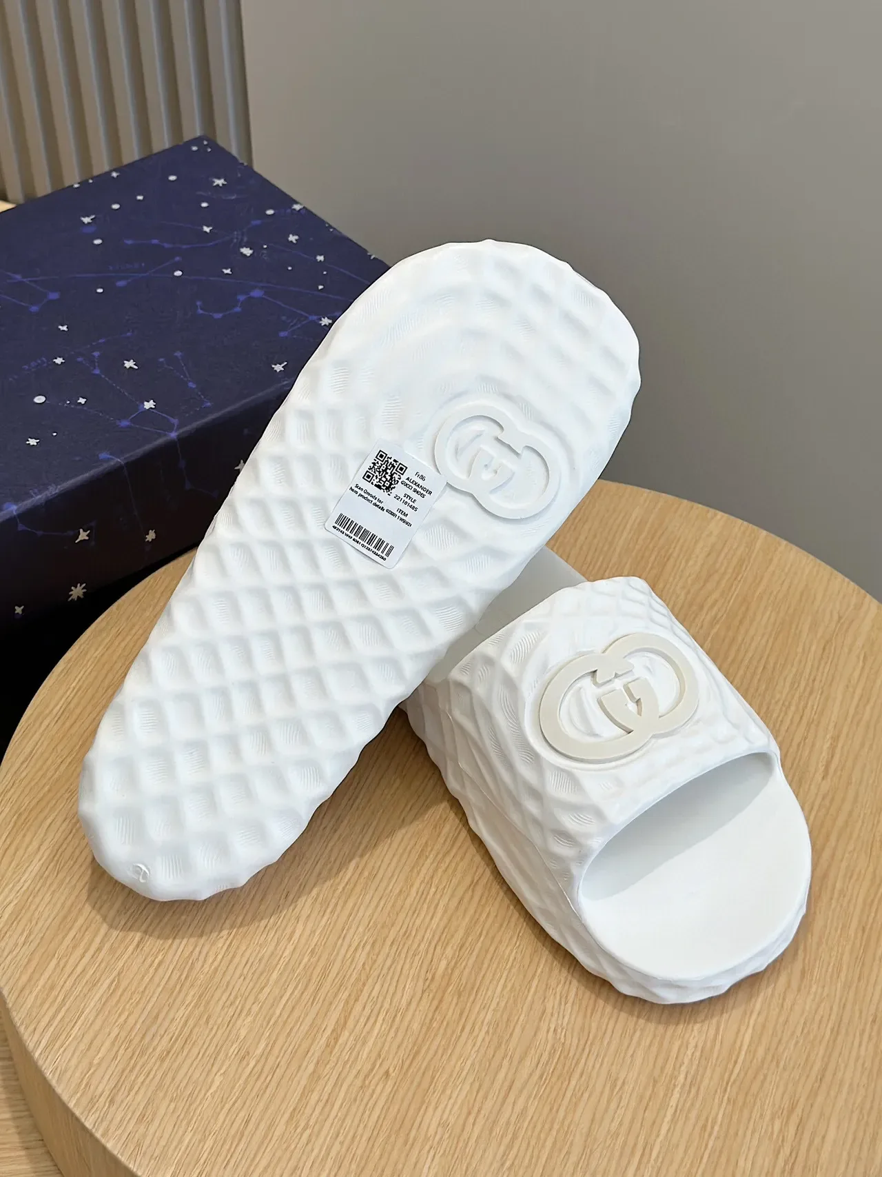 Gucci Screener White Quilted Logo Slide Slipper 7