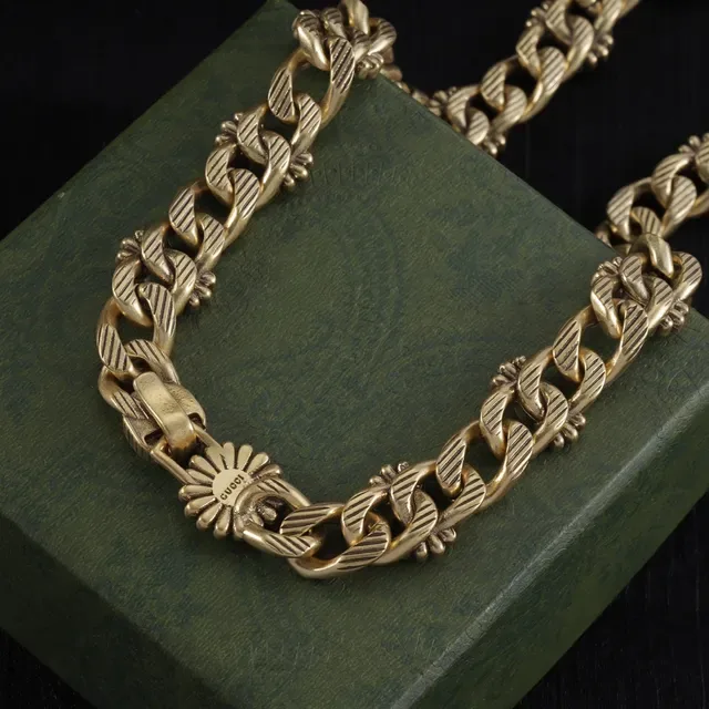 Gucci Silver Gold Floral-Link Chain Cabochon-Set Green Stones Necklace 2