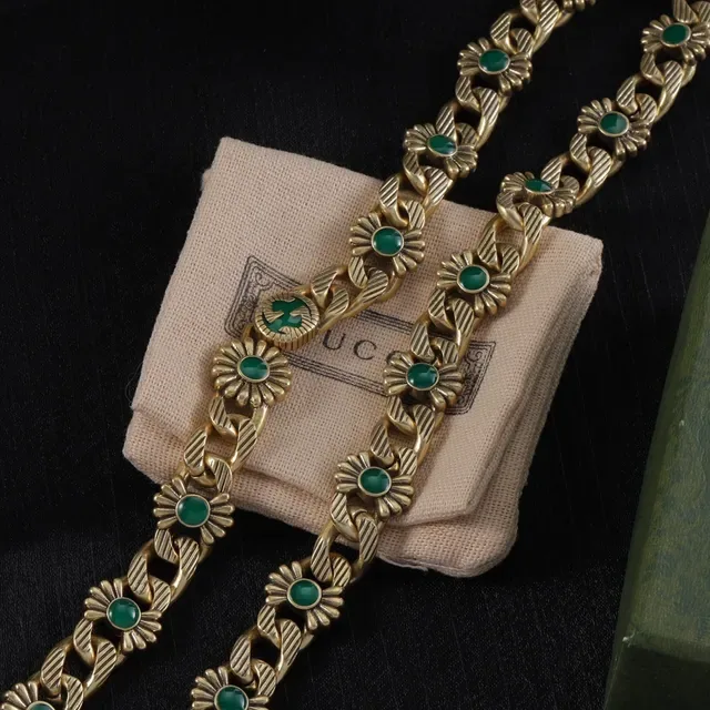 Gucci Silver Gold Floral-Link Chain Cabochon-Set Green Stones Necklace 5