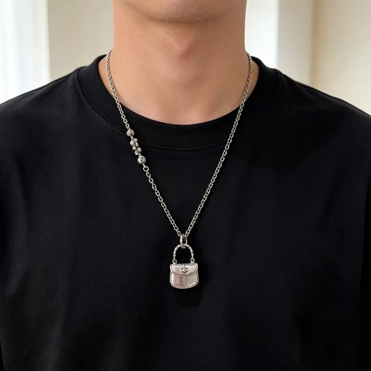 Gucci Silver Green Chain Miniature Handbag Pendant Necklace 8