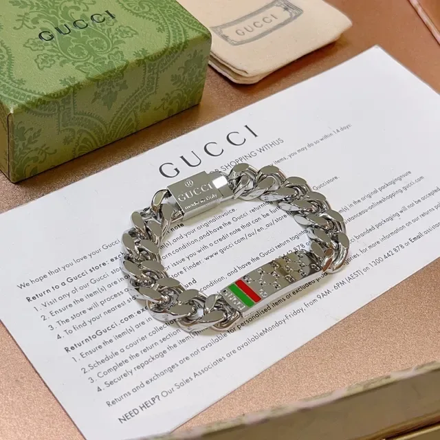 Gucci Silver Green Chunky Curb Chain Metallic Bracelet 6