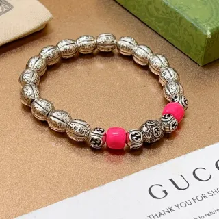 سوار Gucci فضي وردي خرزات مزخرفة منحوتة أنماط interlocking G المتشابكة