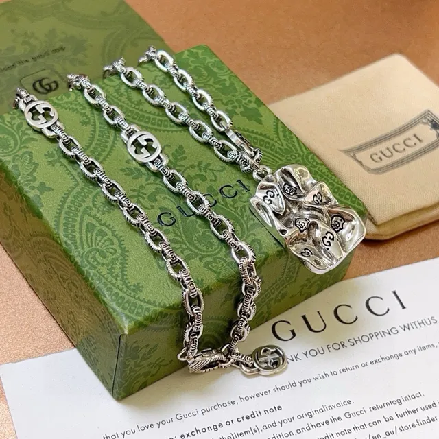 Gucci Silver-Toned Twisted-Link GG Logo Necklace 7