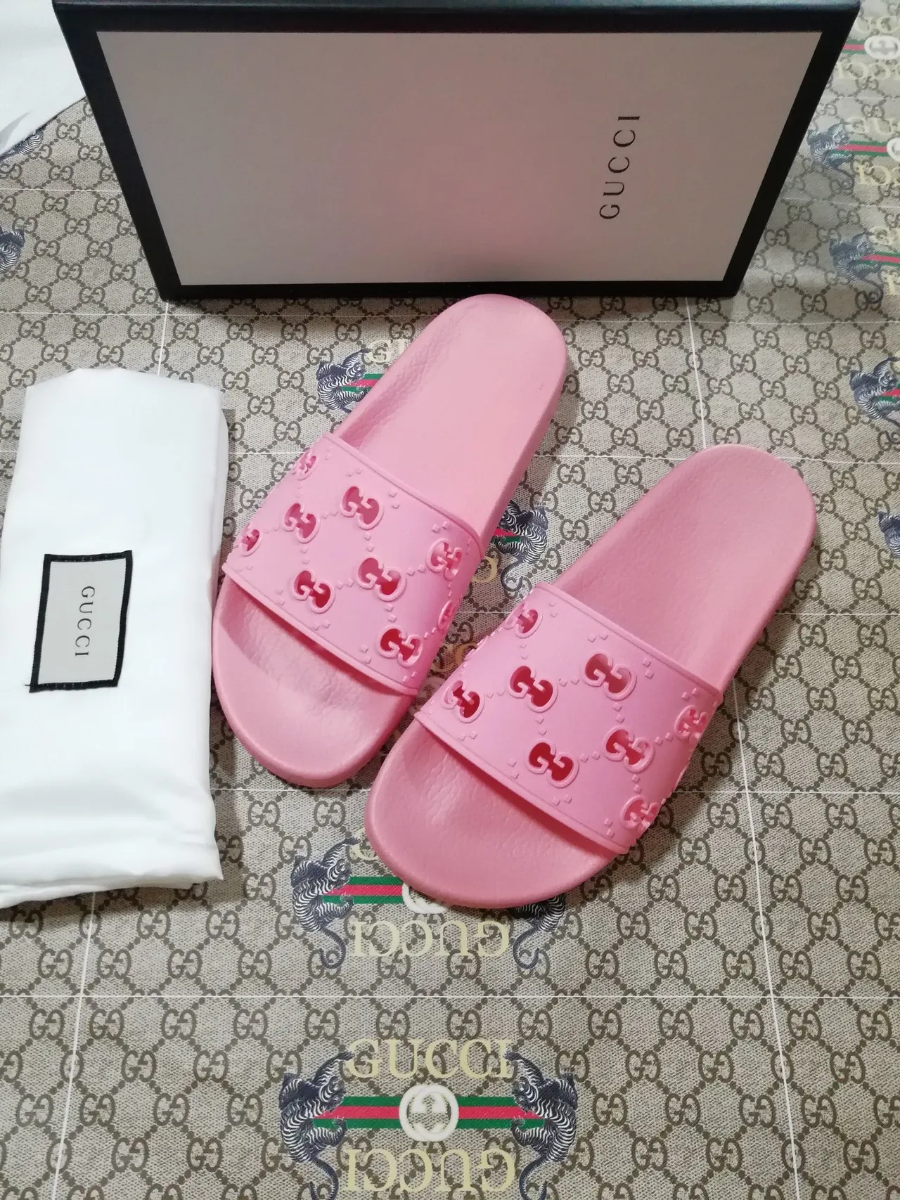 Gucci Slide Pink Molded Rubber Slippers 3