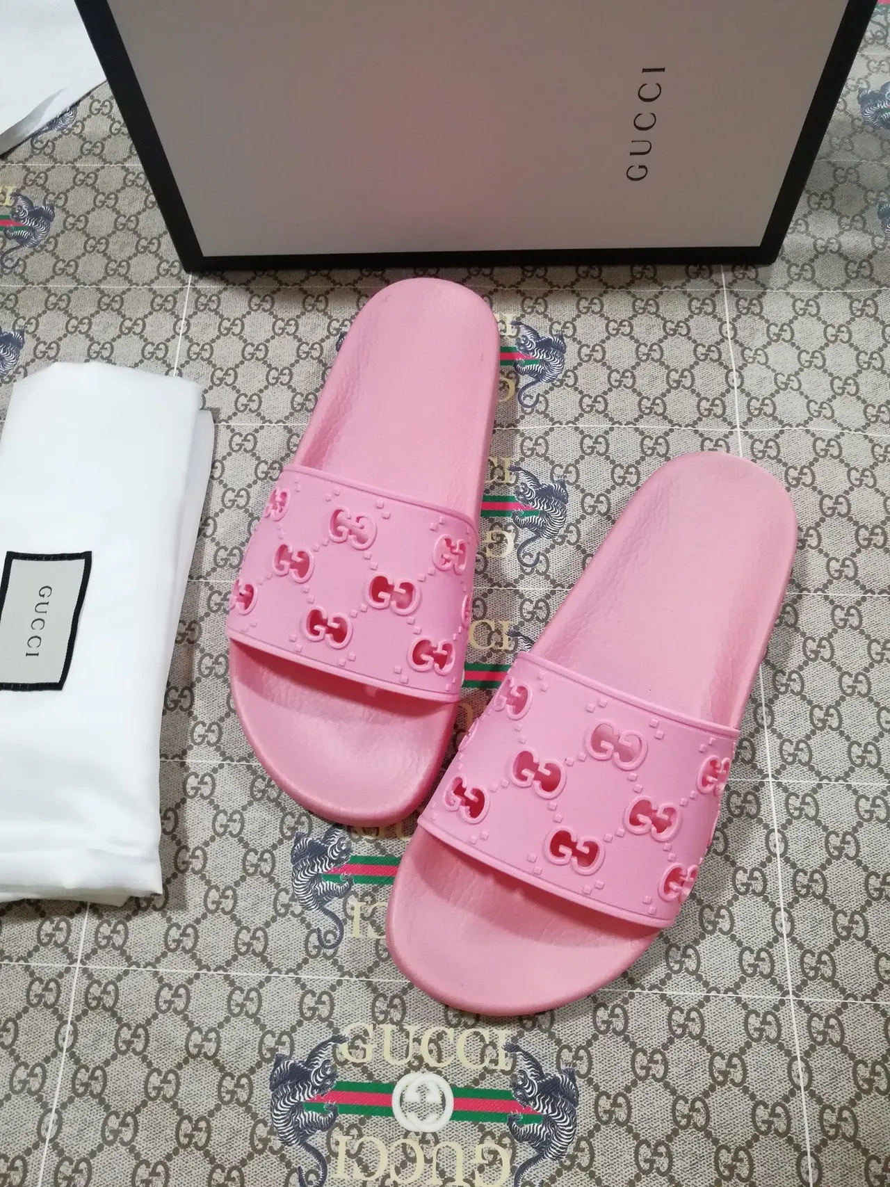 Gucci Slide Pink Molded Rubber Slippers 5
