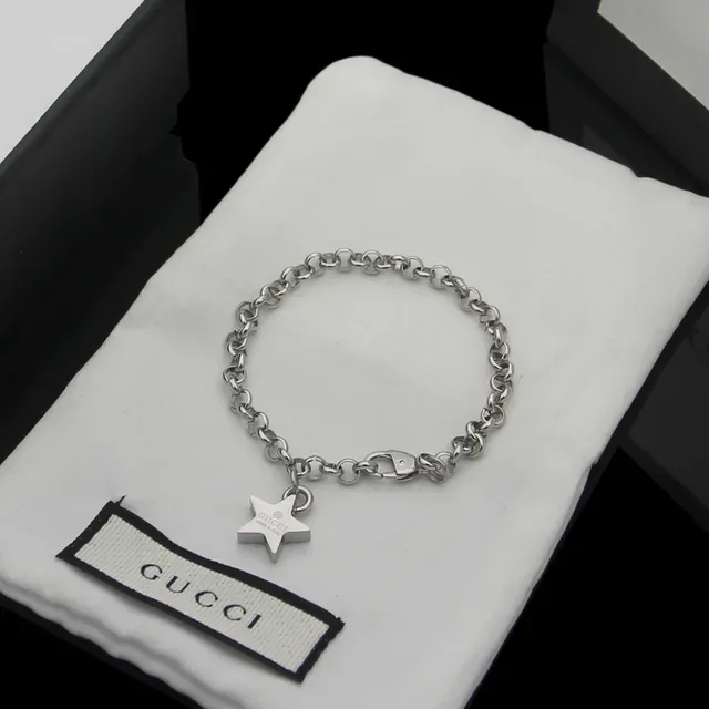 Gucci Star Charm Gold Silver Chunky Curb Chain Pendant Bracelet 4