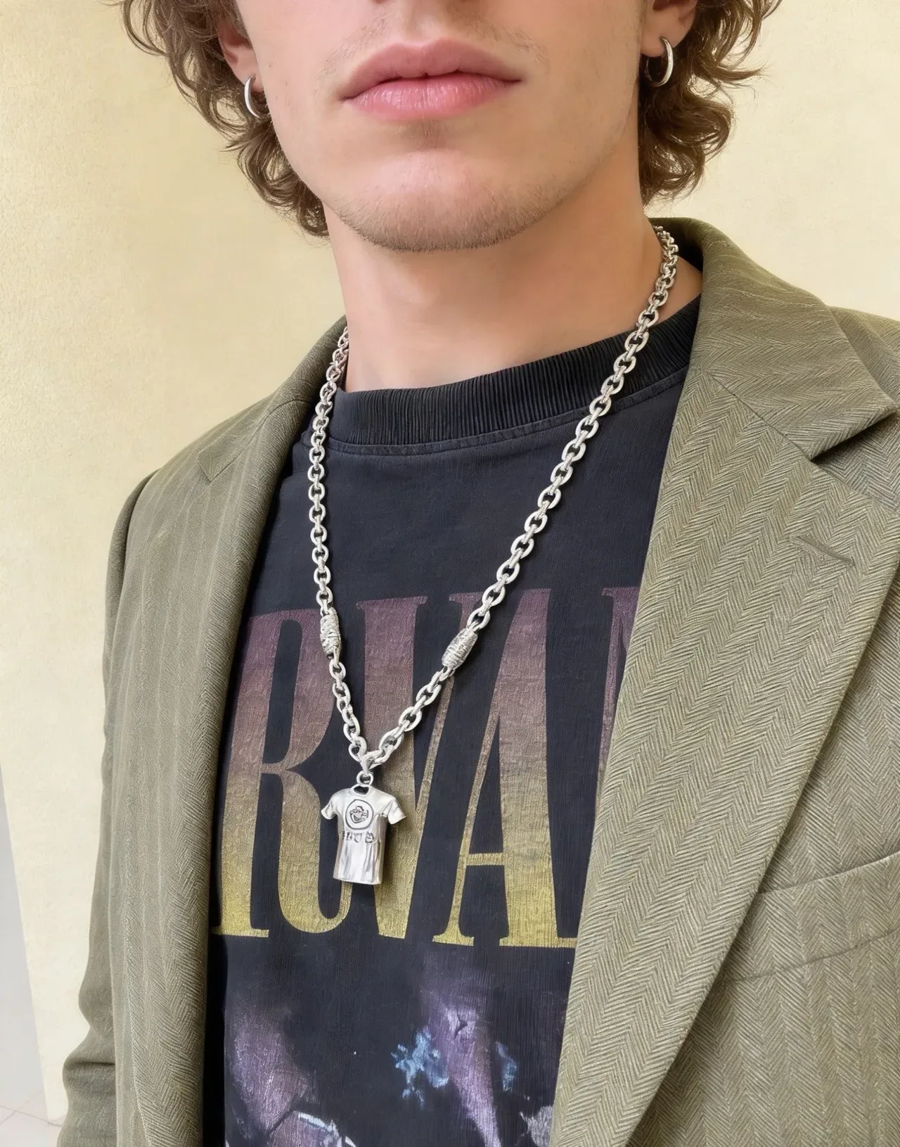 Gucci T-Shirt Pendant Silver Chunky Link Chain Necklace 3