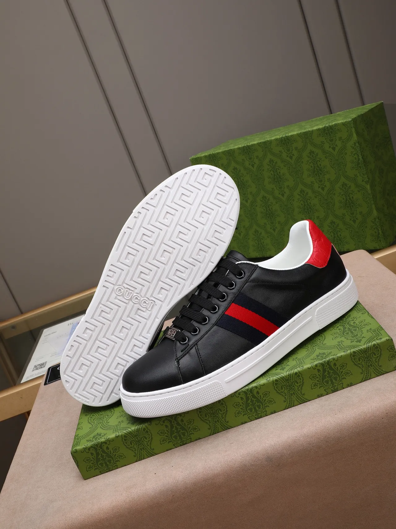 Gucci Tennis 1977 Black Red Green Web Lifestyle Sneakers 4