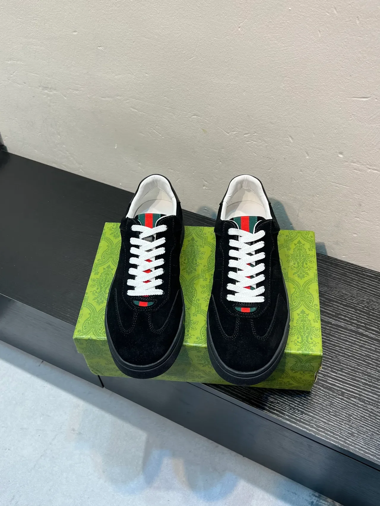 Gucci Tennis 1977 Black White Suede Upper Web Stripe Detail Lifestyle Sneakers 2