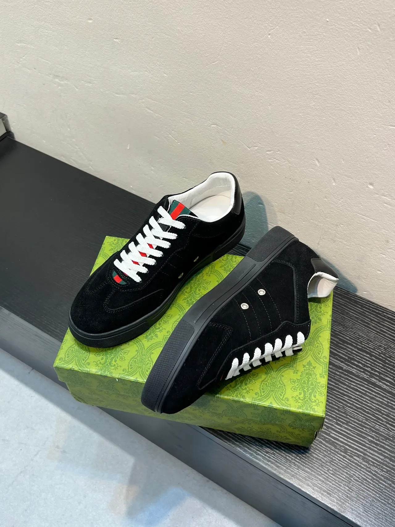 Gucci Tennis 1977 Black White Suede Upper Web Stripe Detail Lifestyle Sneakers 4