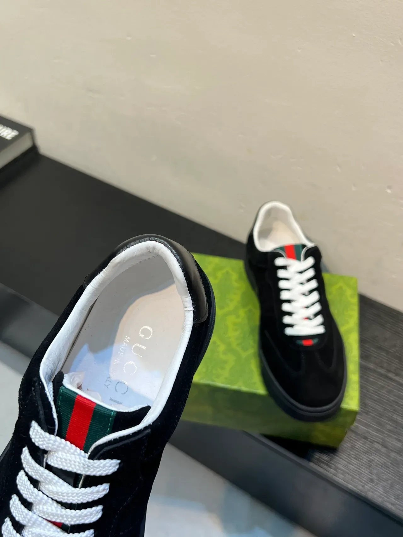 Gucci Tennis 1977 Black White Suede Upper Web Stripe Detail Lifestyle Sneakers 7
