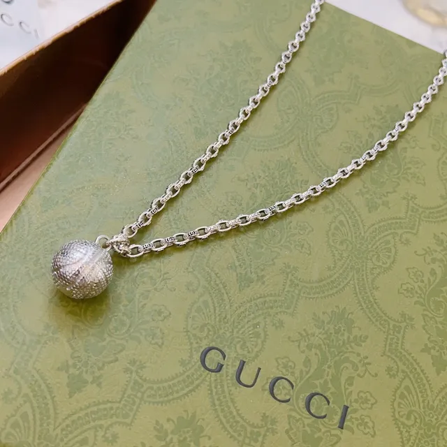 Gucci Textured Sphere Pendant Silver Chain Necklace 3