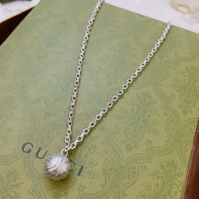 Gucci Textured Sphere Pendant Silver Chain Necklace 9