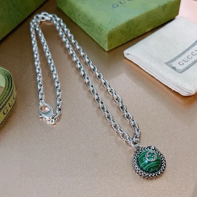 Gucci Twisted Rope-Link Malachite Interlocking G Necklace 9