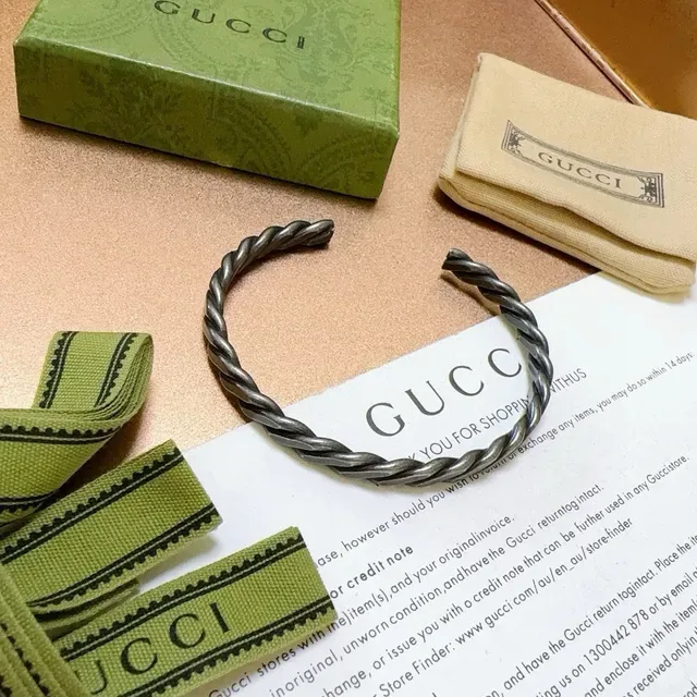 Gucci Twisted Rope Oxidized Metal Cuff Bracelet 6