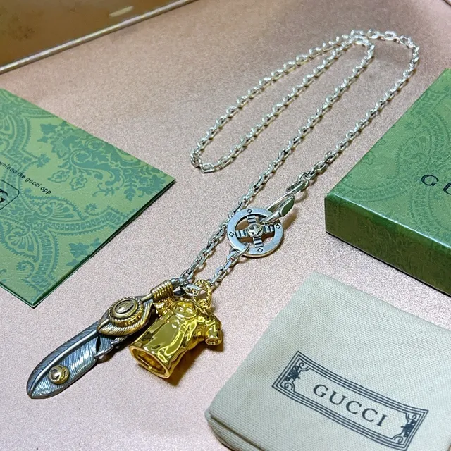 Gucci Two-Tone Feather and Bell Charm Necklace 3