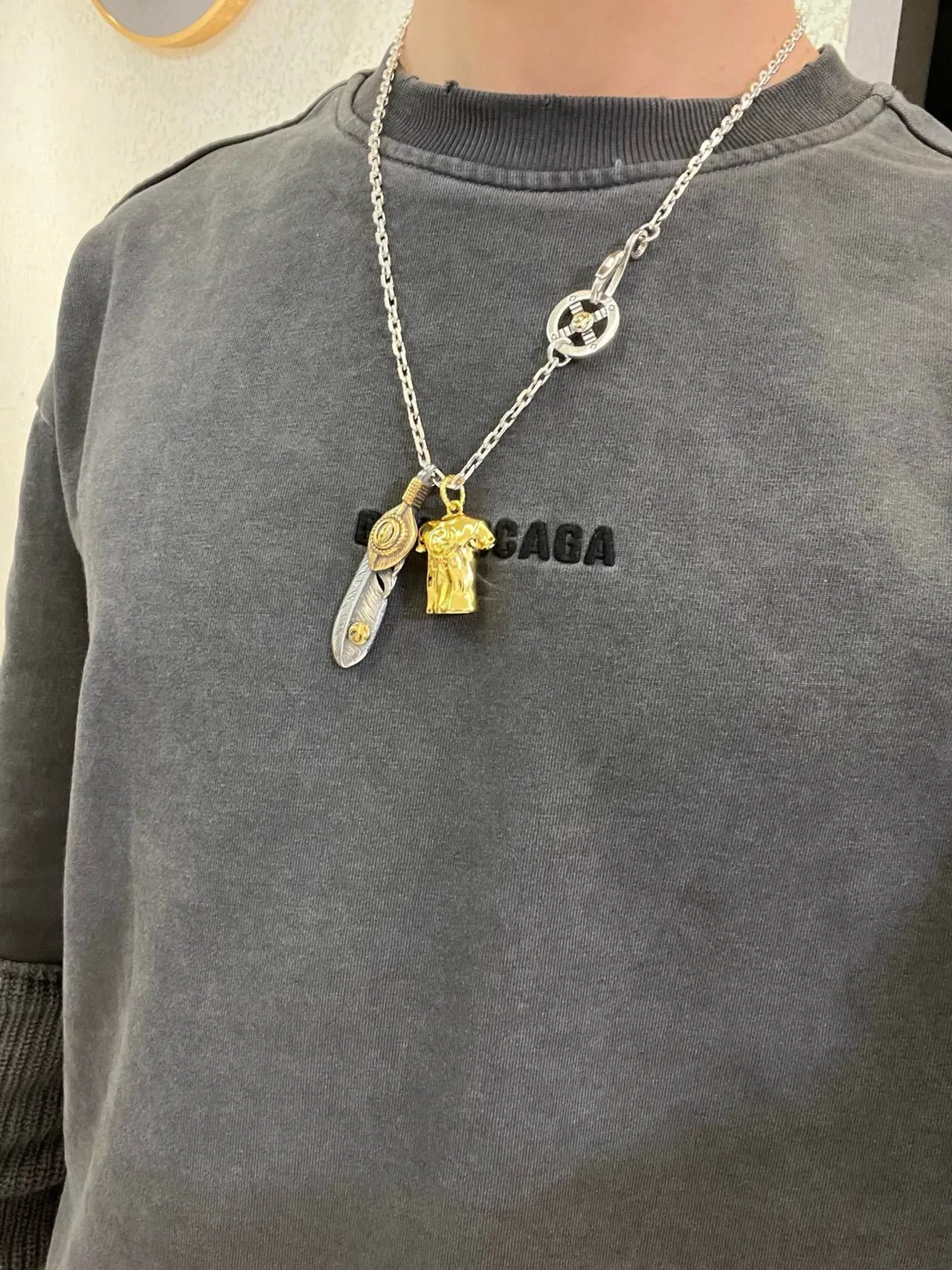 Gucci Two-Tone Feather and Bell Charm Necklace 5