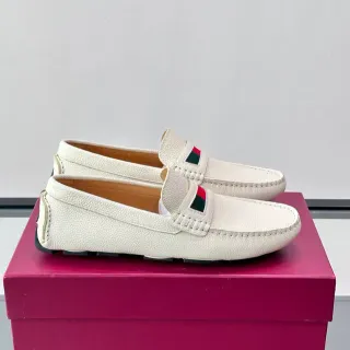 Gucci Web Loafer 米白粒面皮革乐福鞋