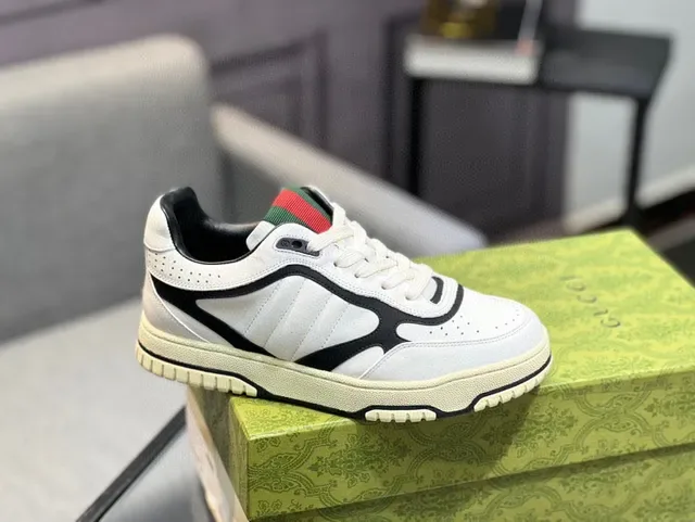 Gucci White Black Leather Upper Side Overlay Detailing Lifestyle Sneakers 3