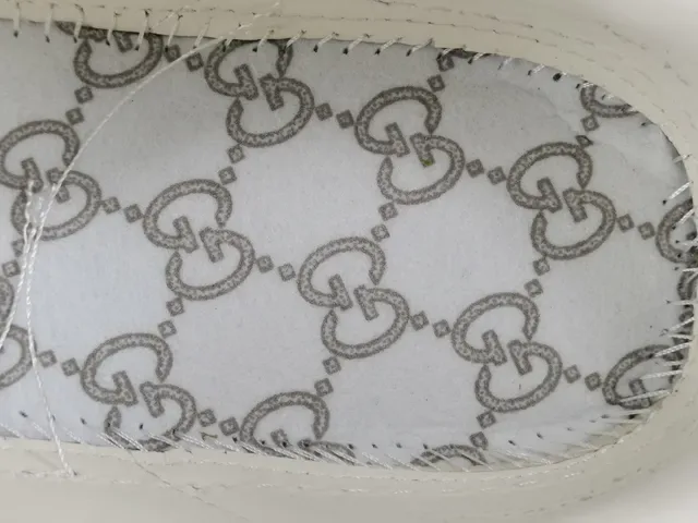 Gucci Blanc Rouge Cuir Supérieur Logo Imprimé Coté Lifestyle Sneakers 8
