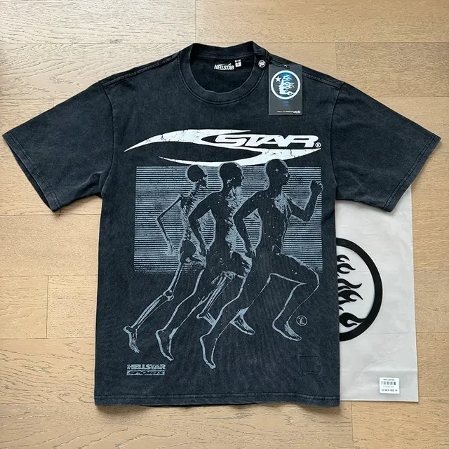 Camiseta Hellstar con estampado gráfico y lavado desgastado 3