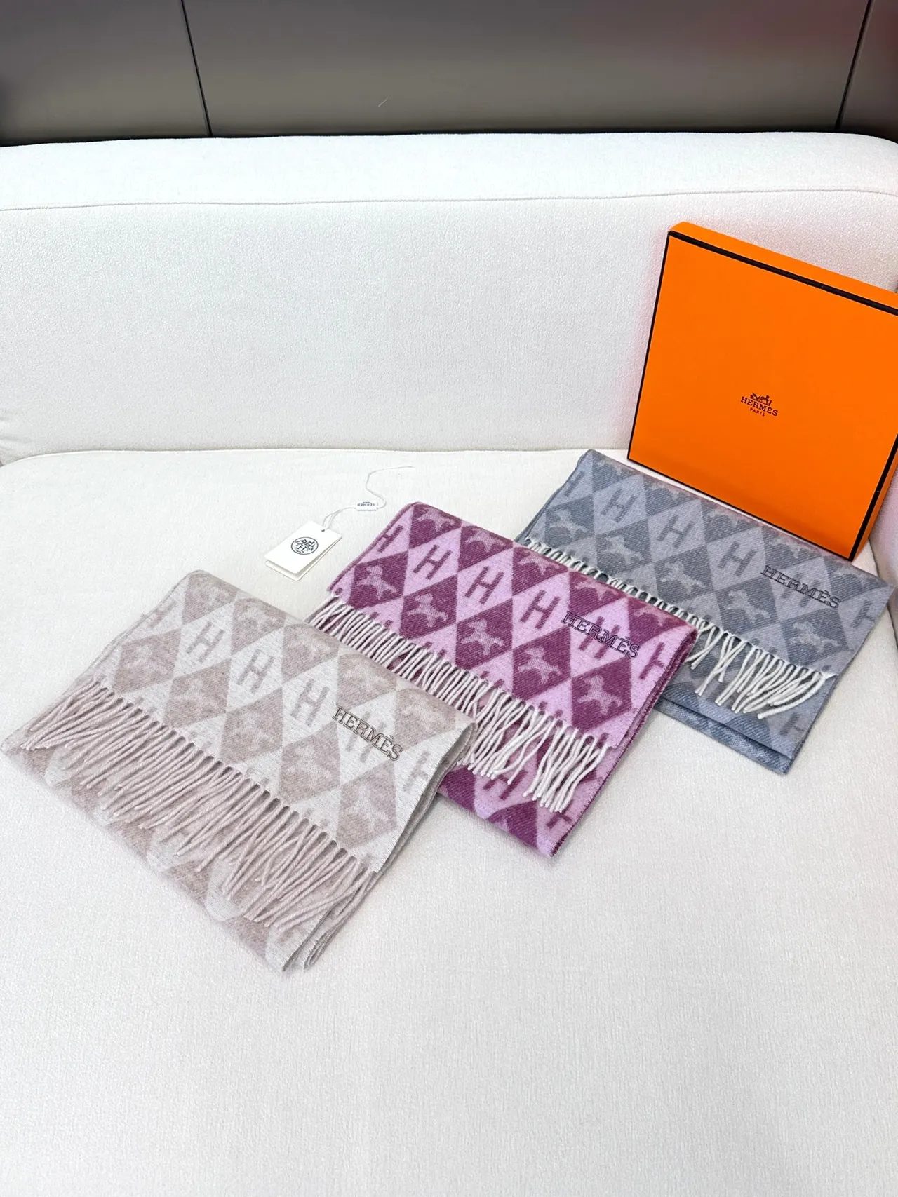 Hermès Beige Brown Geometric Monogram Pattern Fringed Edges Scarve 4