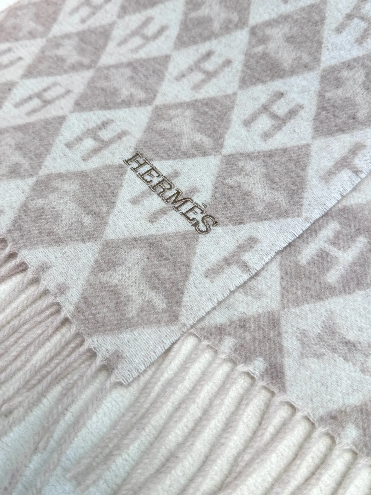 Hermès Beige Brown Geometric Monogram Pattern Fringed Edges Scarve 9
