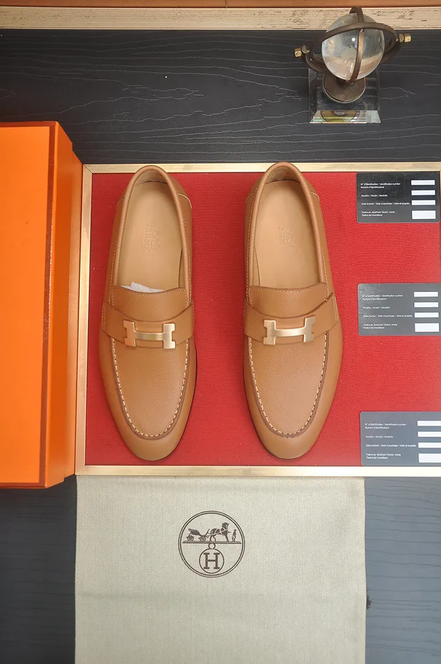 Hermès Beige Gold Tan Textured Leather H-Shaped Buckle Loafer 5