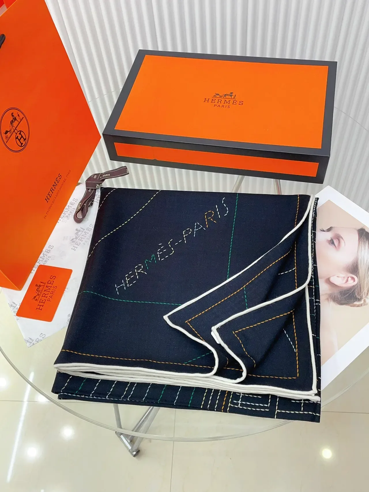Hermès Black Multicolor Geometric Stitched Pattern Contrasting Dashed Embroidery Scarve 5
