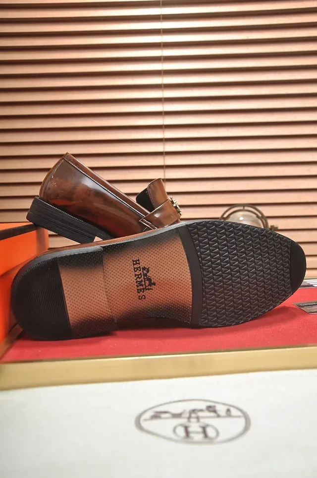 Hermès Brown Gold Polished Leather Two-Tone Construction Loafer 3
