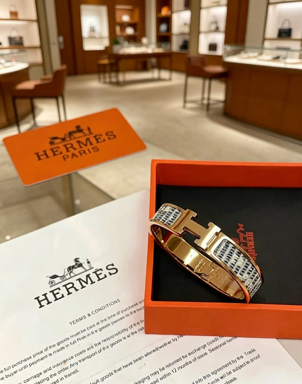 Hermès Clic H Gold Black Rigid Bangle Toggle Clasp Bracelet 9