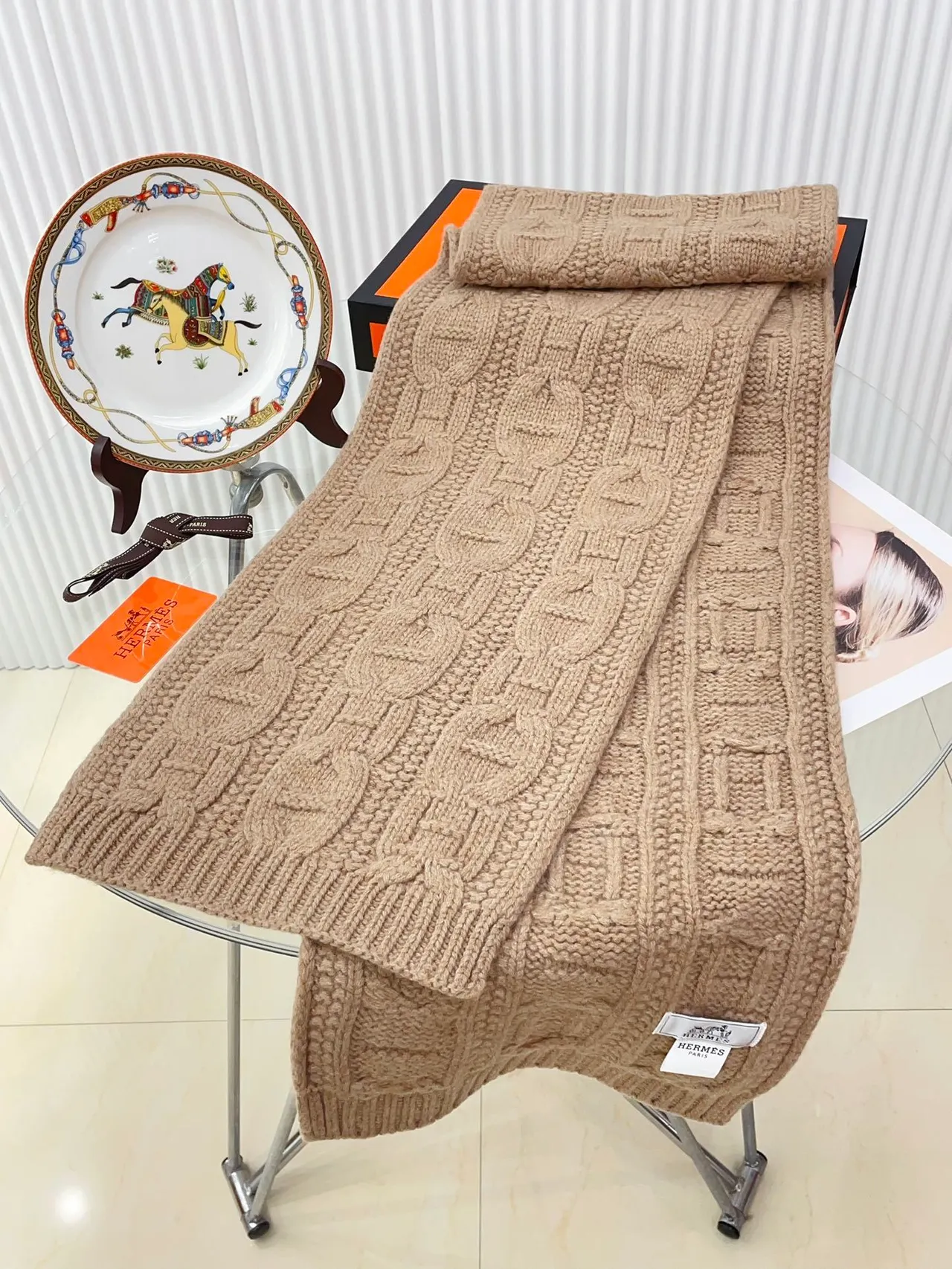 Hermès Écharpe H Beige Cashmere Scarf 8
