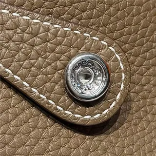 Hermès Evelyne perforé H Logo Cuir Tobacco sac underarm 10