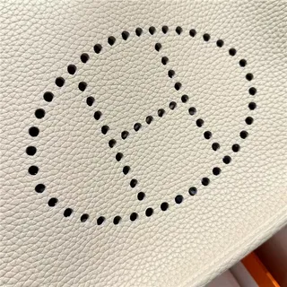 Hermès Evelyne perforé H Logo Cuir Tobacco sac underarm 23